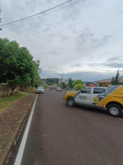 Policia Militar do 3Âº BPM prende dois homens envolvidos no roubo Ã¡ agencia da Sicredi em Saudade do IguaÃ§u